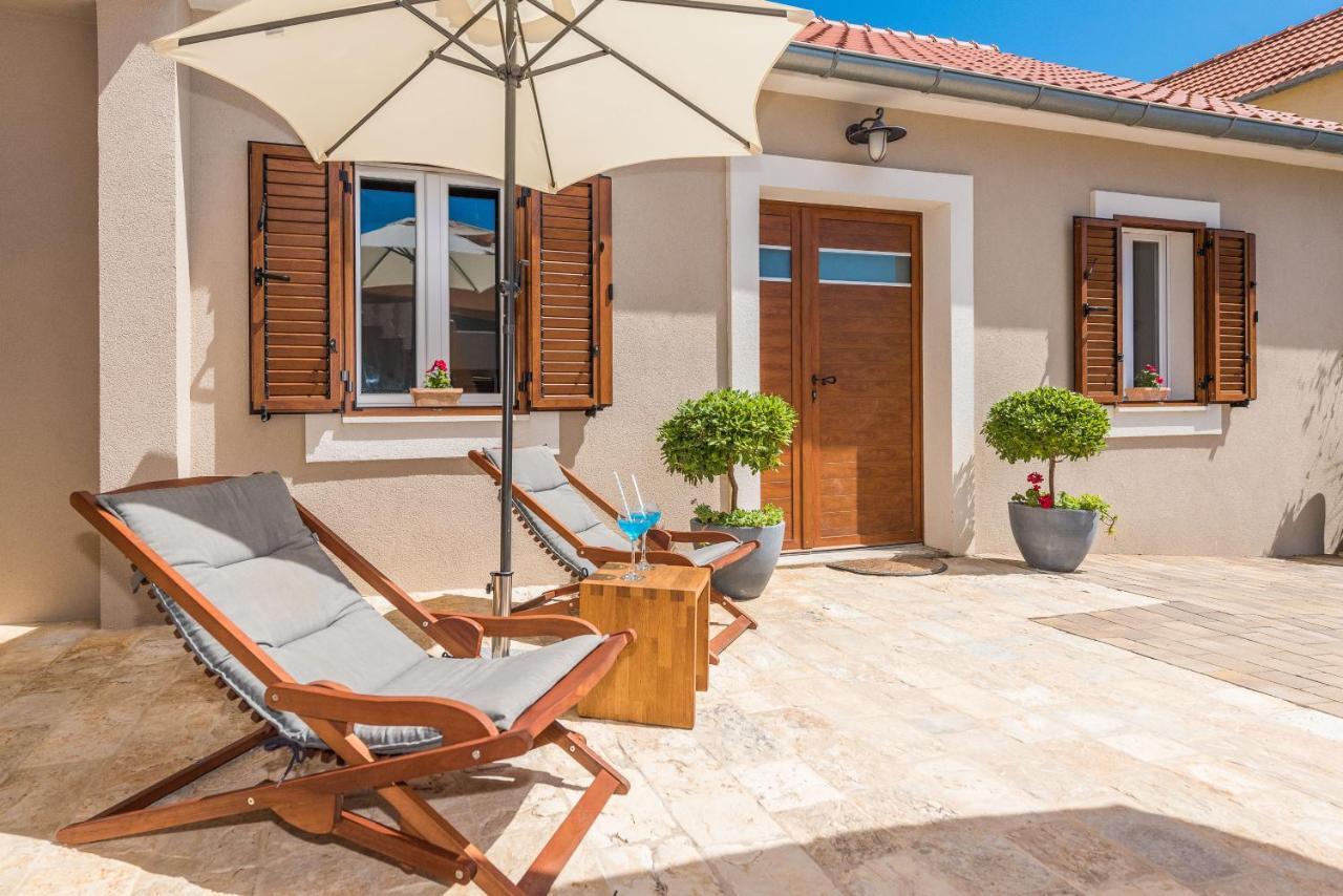 Holiday Home Lukica Privlaka  Ngoại thất bức ảnh